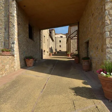 Il Balcone Apartment *